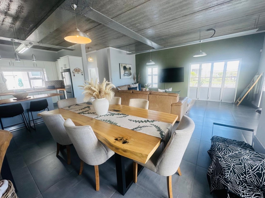 To Let 3 Bedroom Property for Rent in Big Bay Western Cape